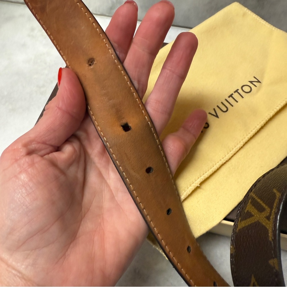 LOUIS VUITTON CURVED BELT SIZE 90 dust bag and box added extra hole - Picture 10 of 12